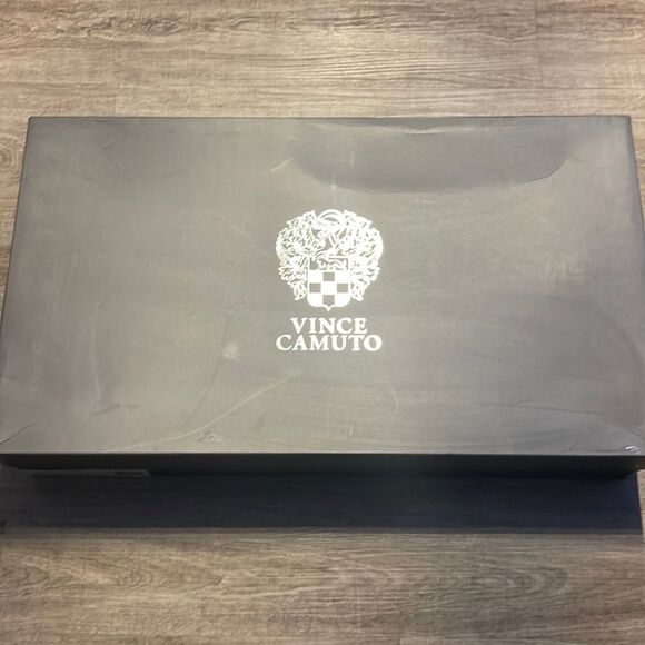 New Vince Camuto Jamirah Midnight Boots - Picture 2 of 5